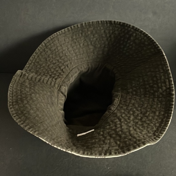 OndadeMar Ladies Reversible Seahorse Bucket Hat - Picture 10 of 16